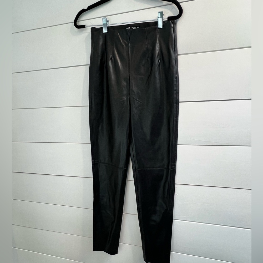 Zara Black Vegan Leather Pants nwot size small